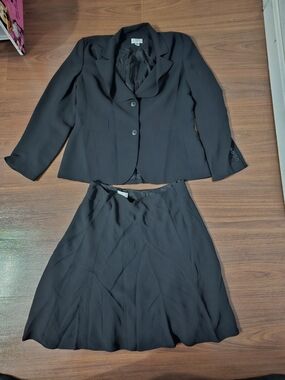 LOFT Black A-Line Skirt and Matching Blazer Set